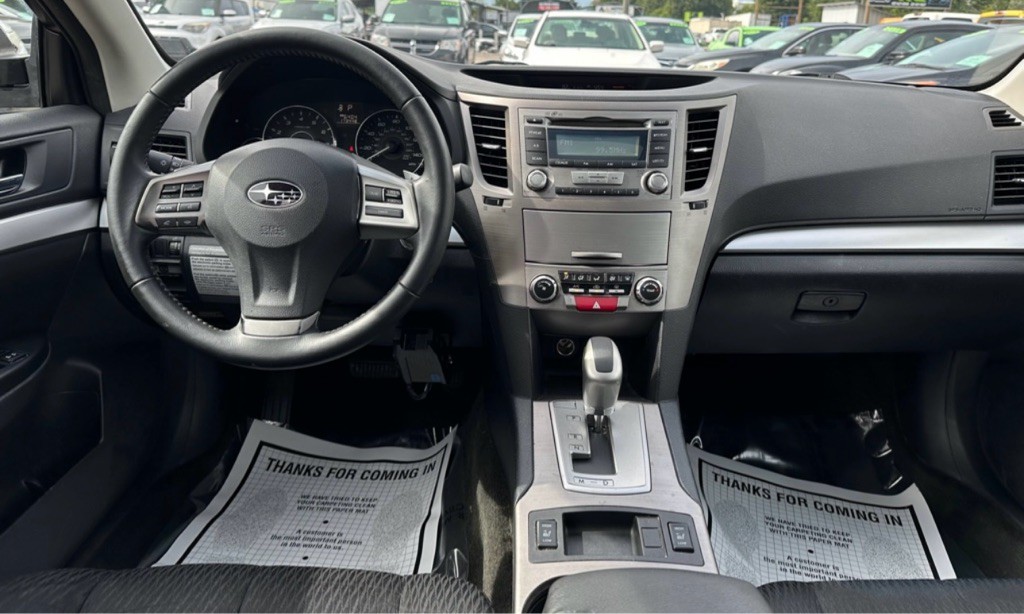 2012 Subaru Outback Image 26