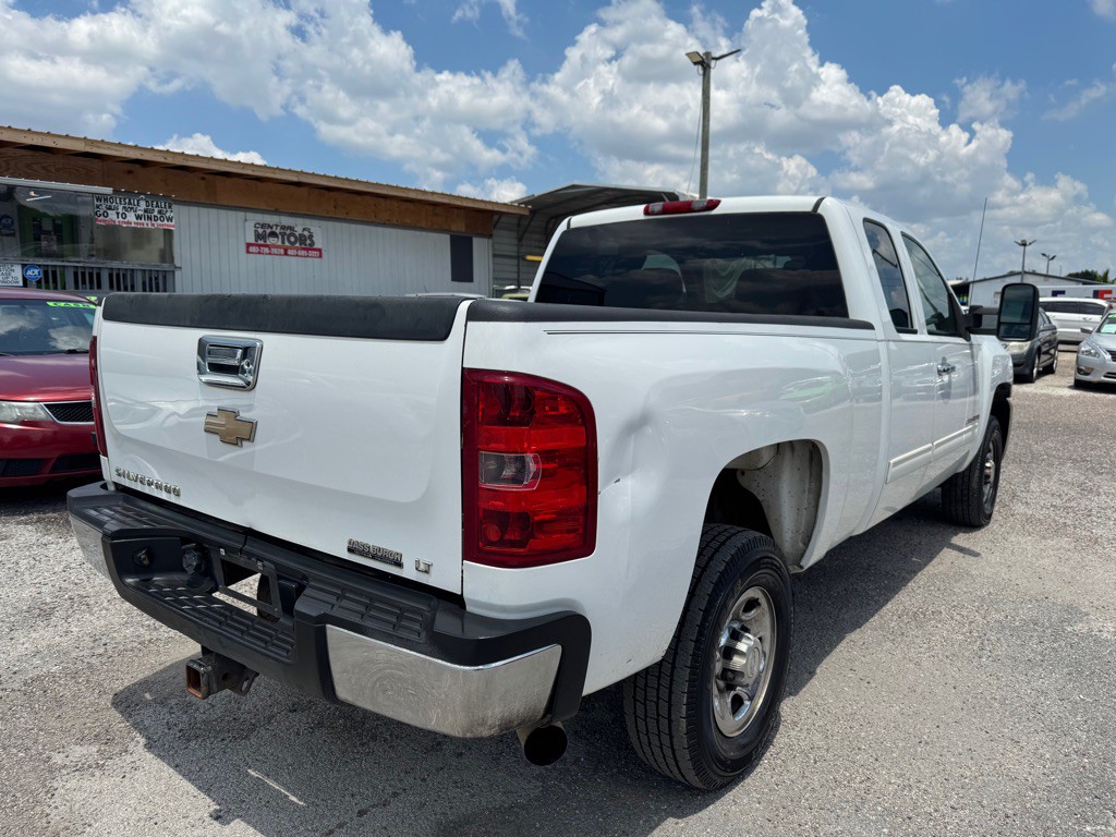 2009 Chevrolet Silverado 1500 Image 2