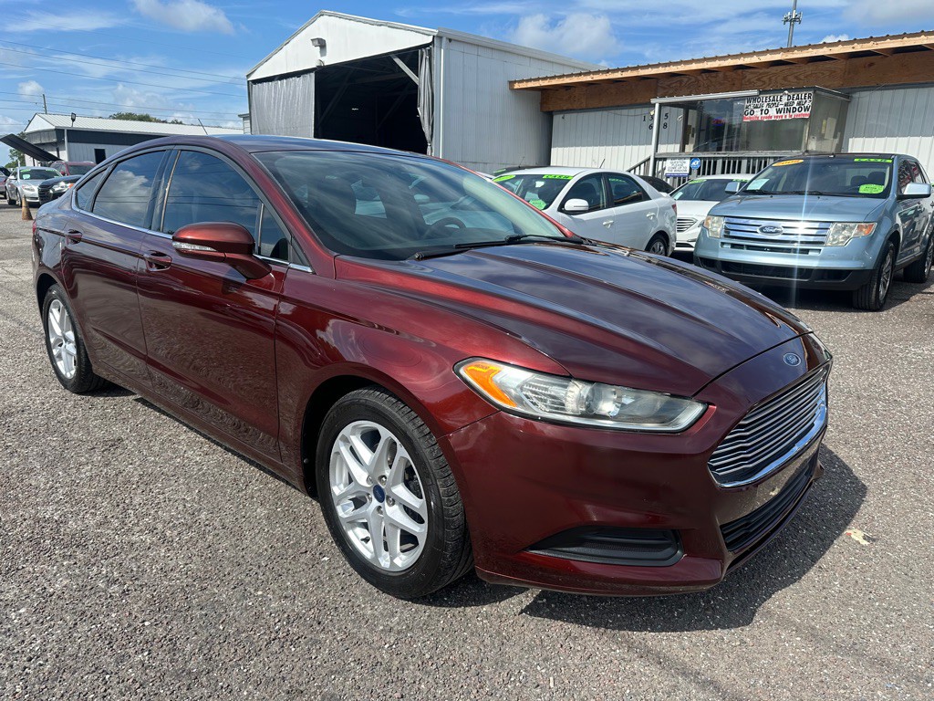 2015 Ford Fusion Image 1