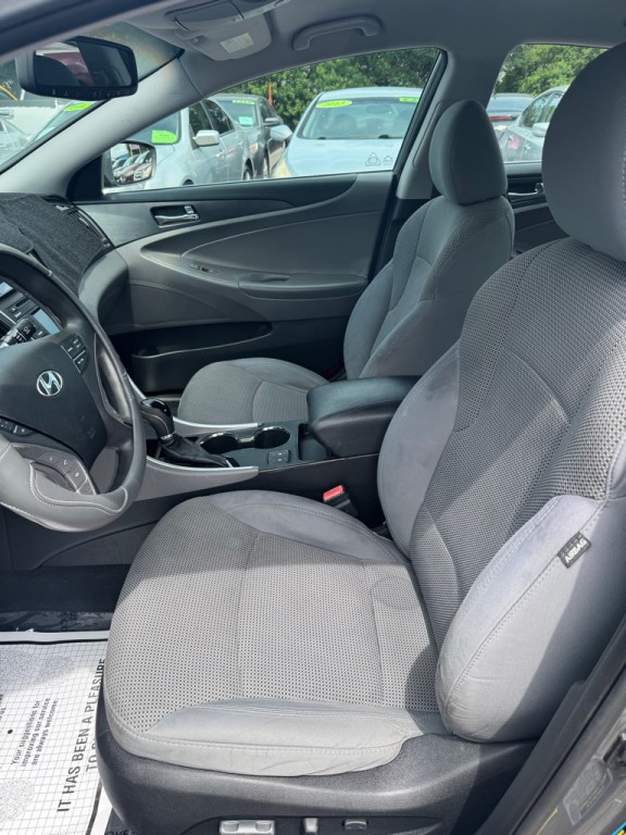 2014 Hyundai Sonata Image 7