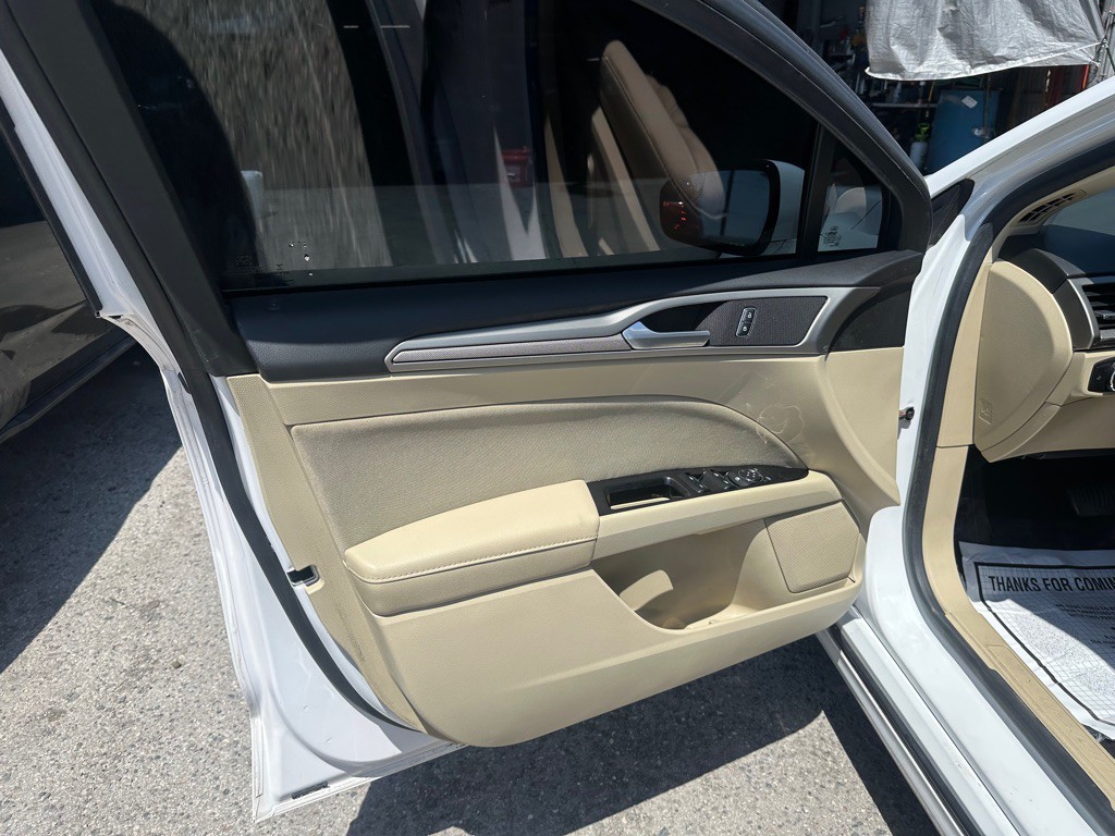 2013 Ford Fusion Image 12