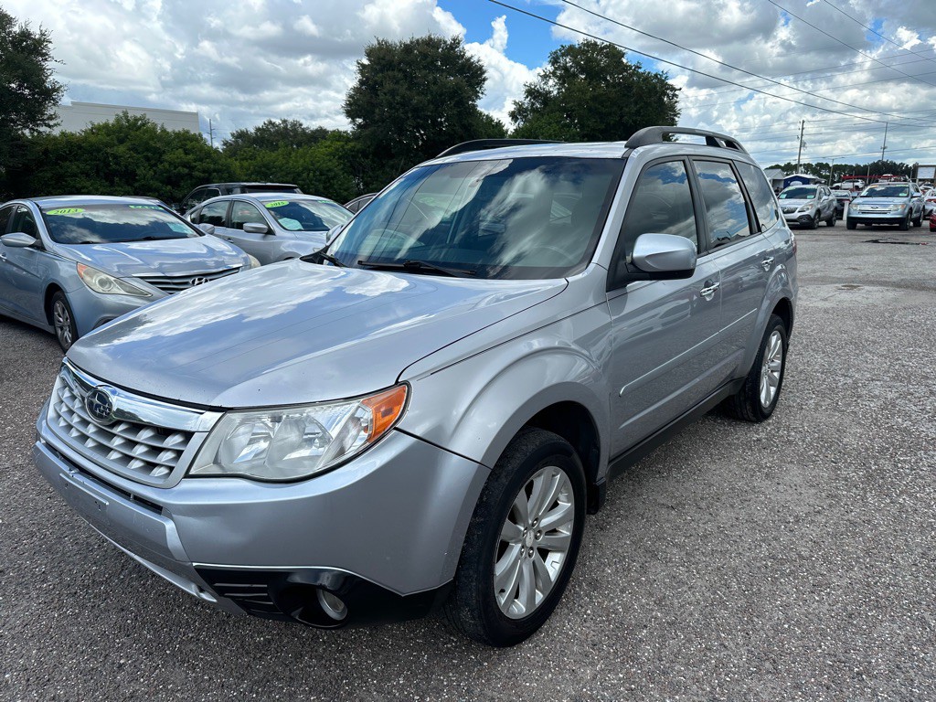 2013 Subaru Forester Image 3
