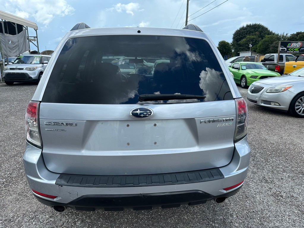 2013 Subaru Forester Image 5