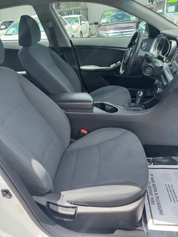2015 Kia Optima Image 9