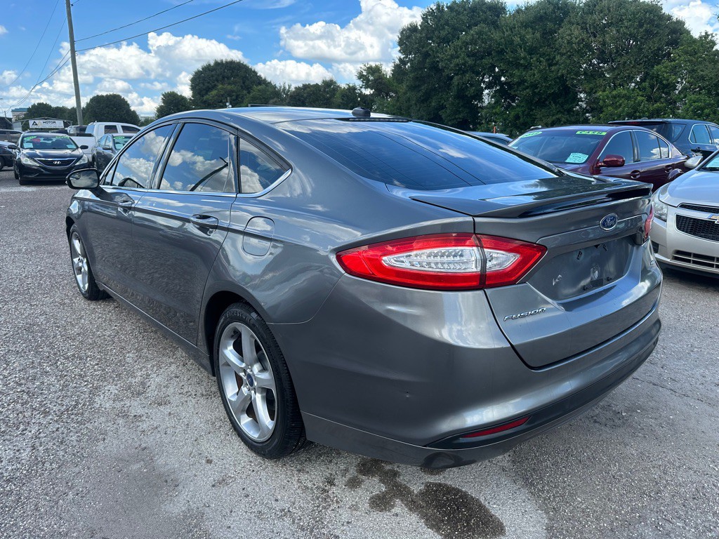 2014 Ford Fusion Image 4