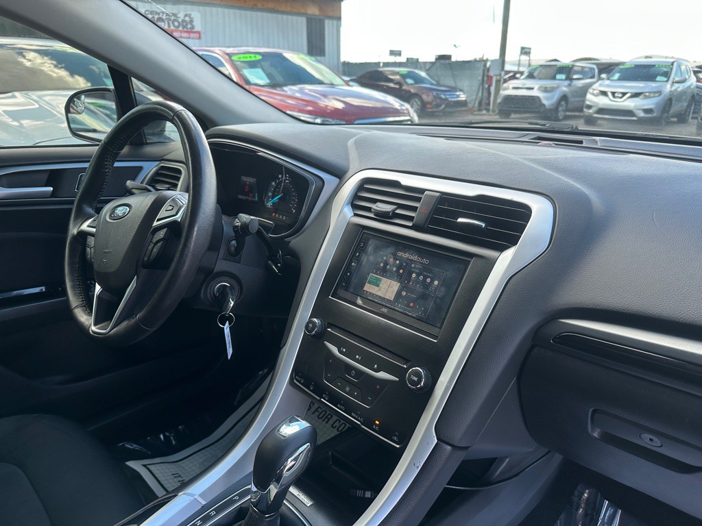 2014 Ford Fusion Image 8