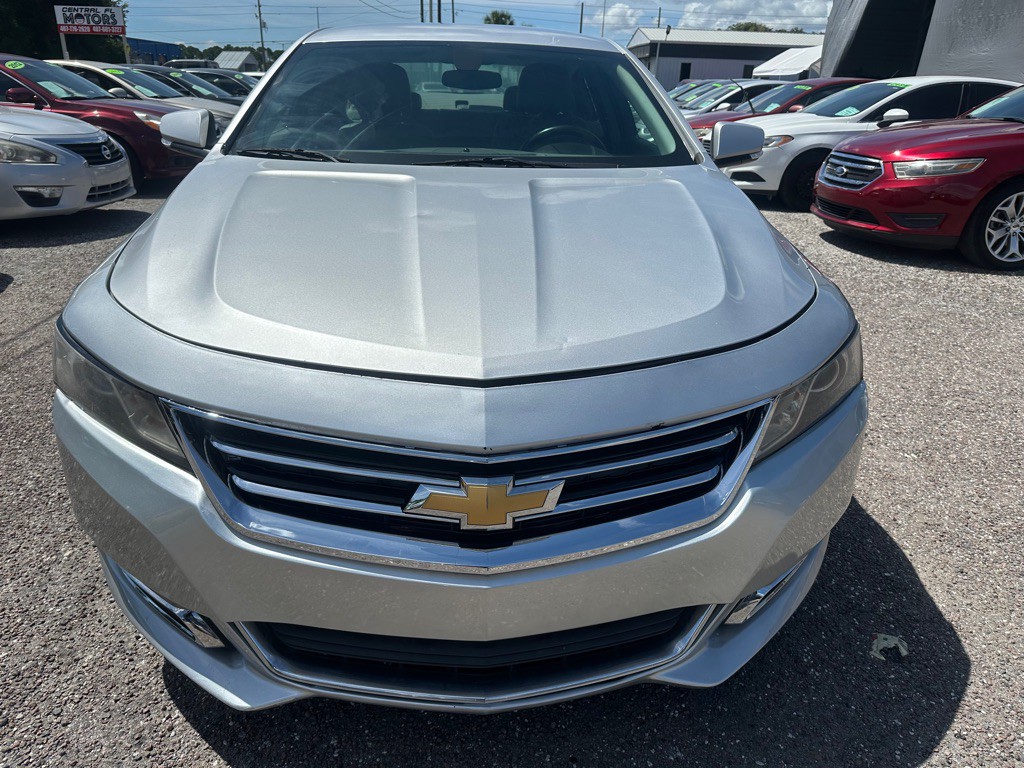 2017 Chevrolet Impala Image 2