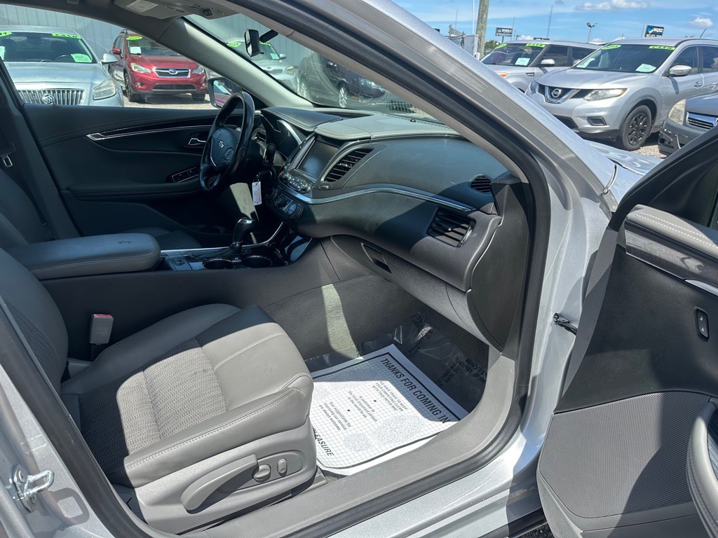 2017 Chevrolet Impala Image 12