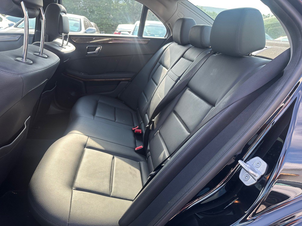 2011 Mercedes-Benz E-Class Image 15