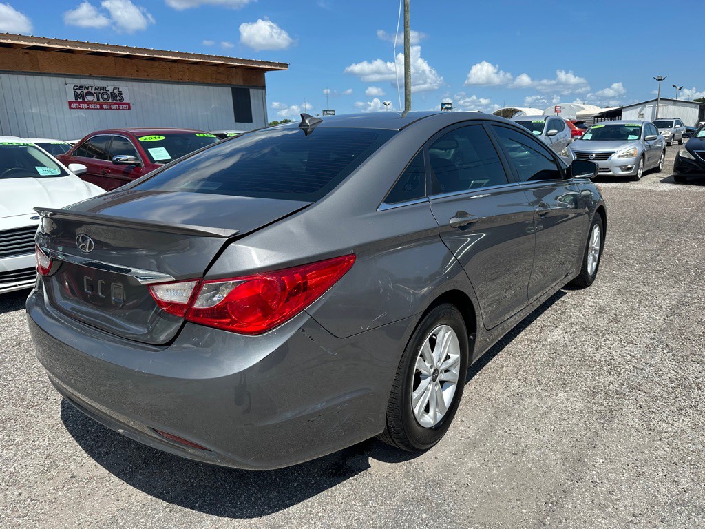 2013 Hyundai Sonata Image 6