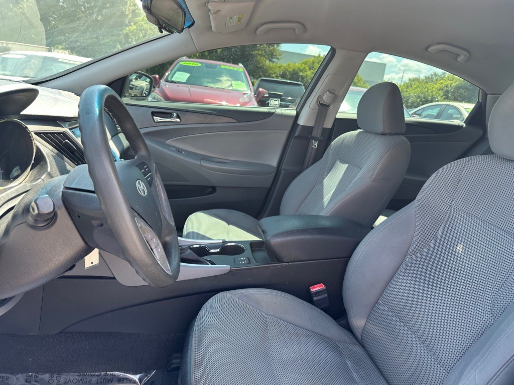 2013 Hyundai Sonata Image 10