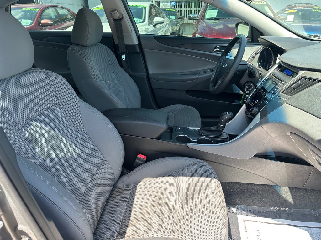 2013 Hyundai Sonata Image 13