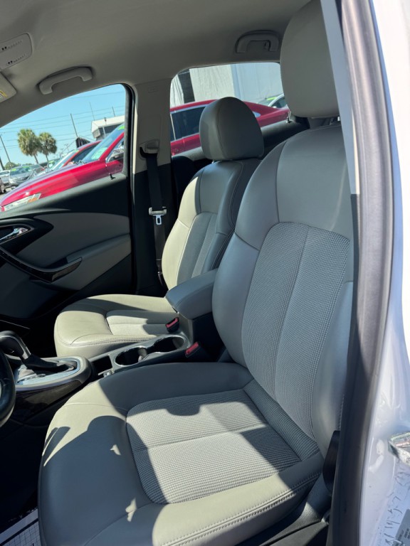 2015 Buick Verano Image 9