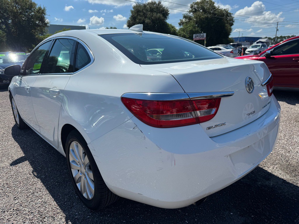 2015 Buick Verano Image 6