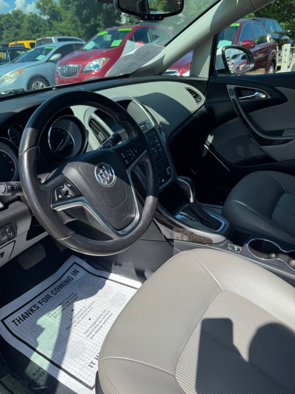 2015 Buick Verano Image 8