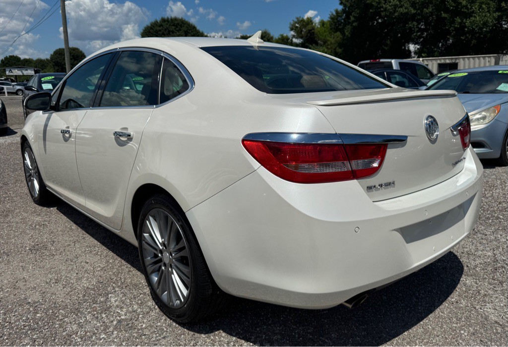2013 Buick Verano Image 6
