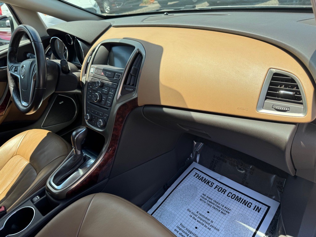 2013 Buick Verano Image 12