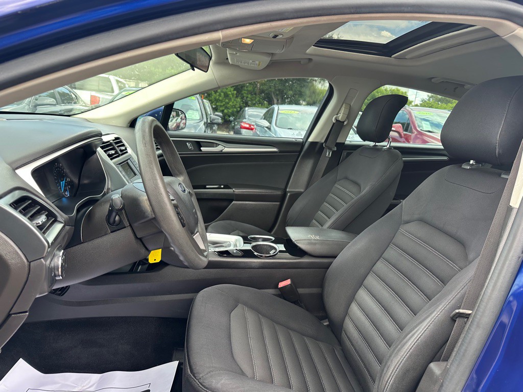 2014 Ford Fusion Image 10