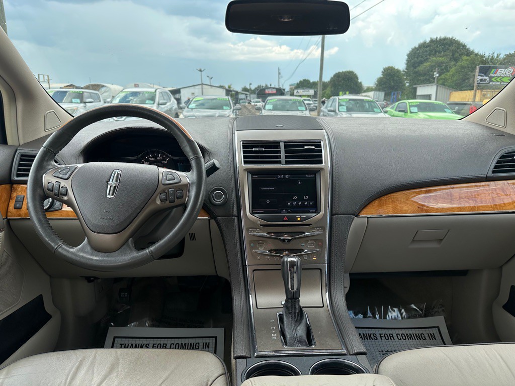 2015 Lincoln MKX Image 9