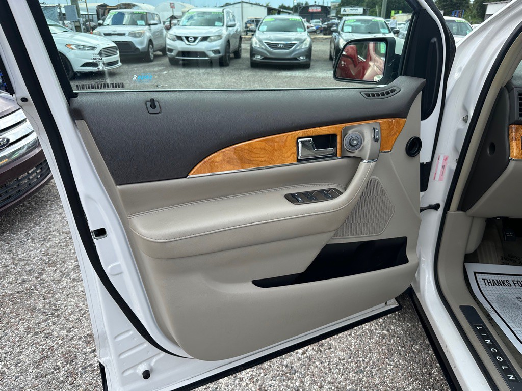 2015 Lincoln MKX Image 11