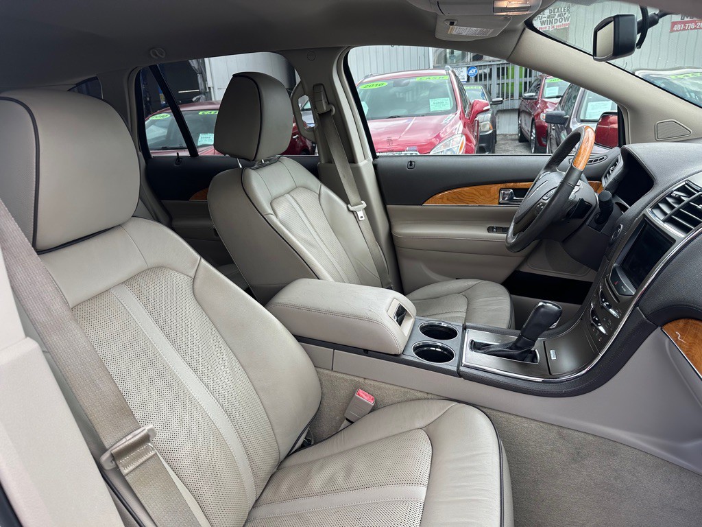2015 Lincoln MKX Image 13