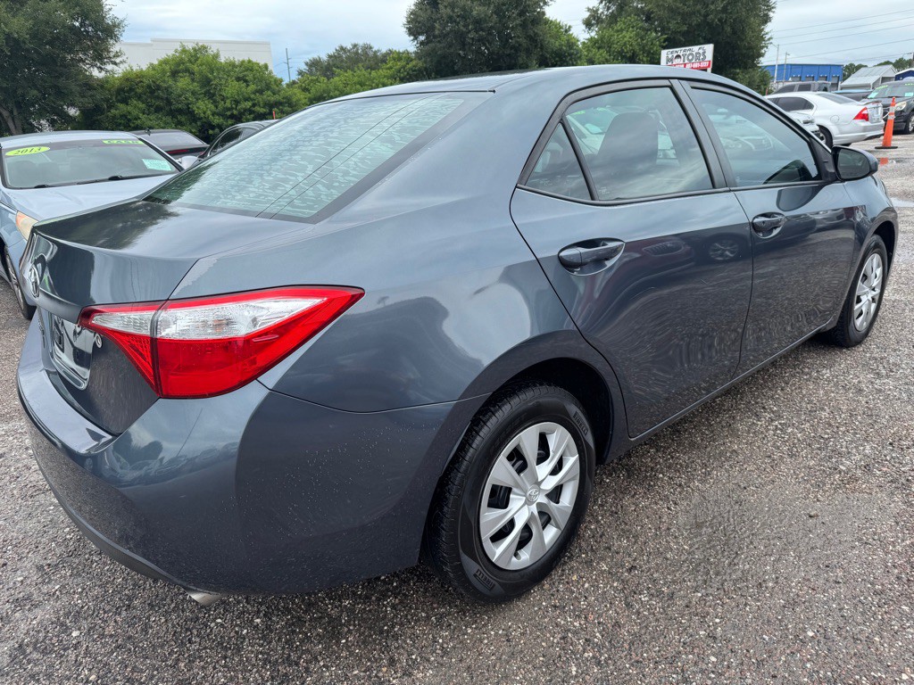 2016 Toyota Corolla Image 6