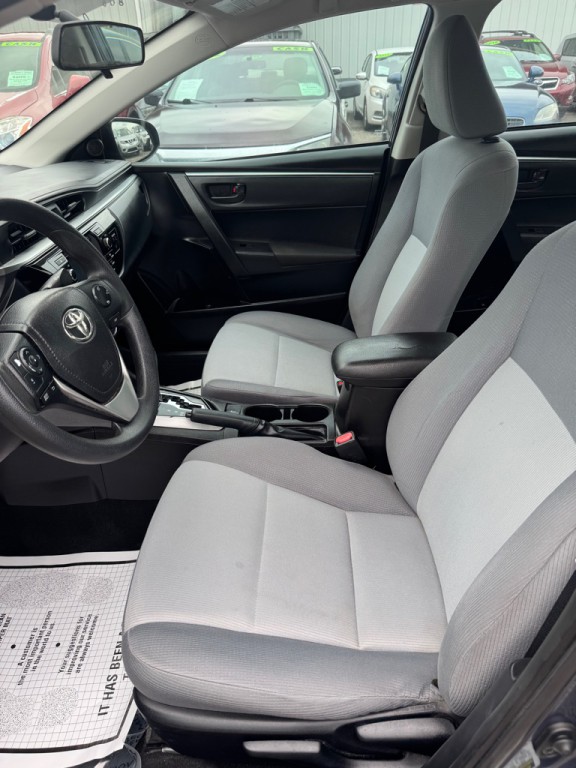 2016 Toyota Corolla Image 7