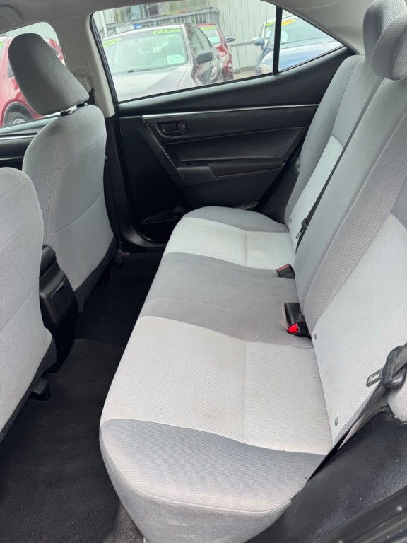 2016 Toyota Corolla Image 12