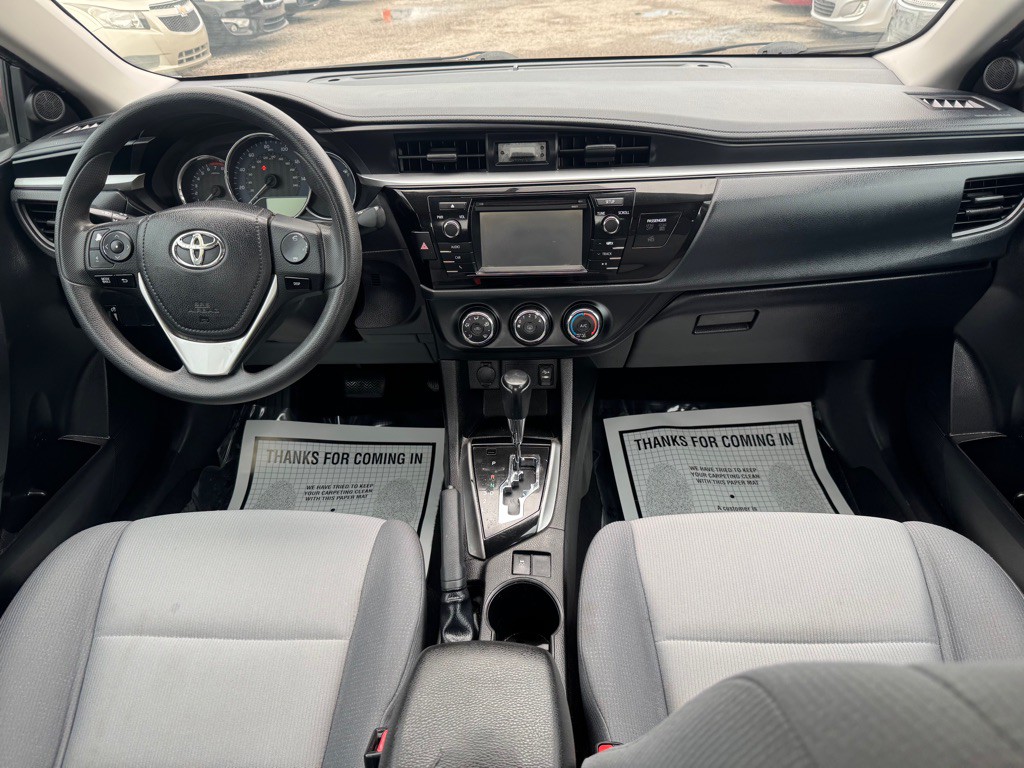 2016 Toyota Corolla Image 13