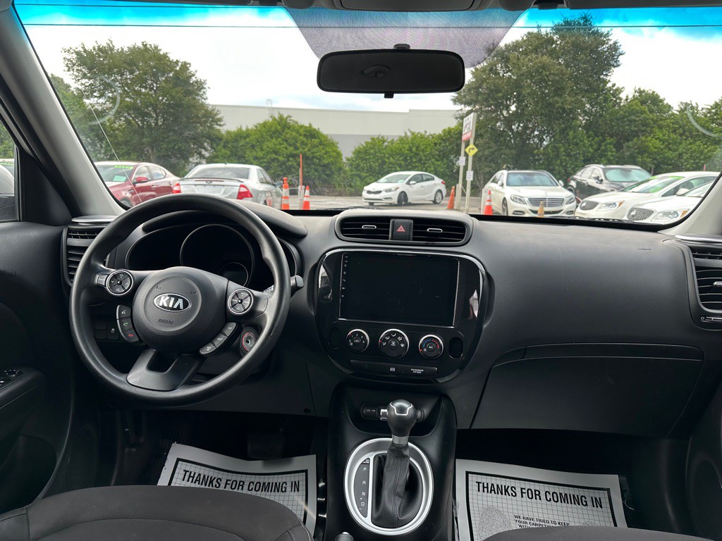 2016 Kia Soul Image 8