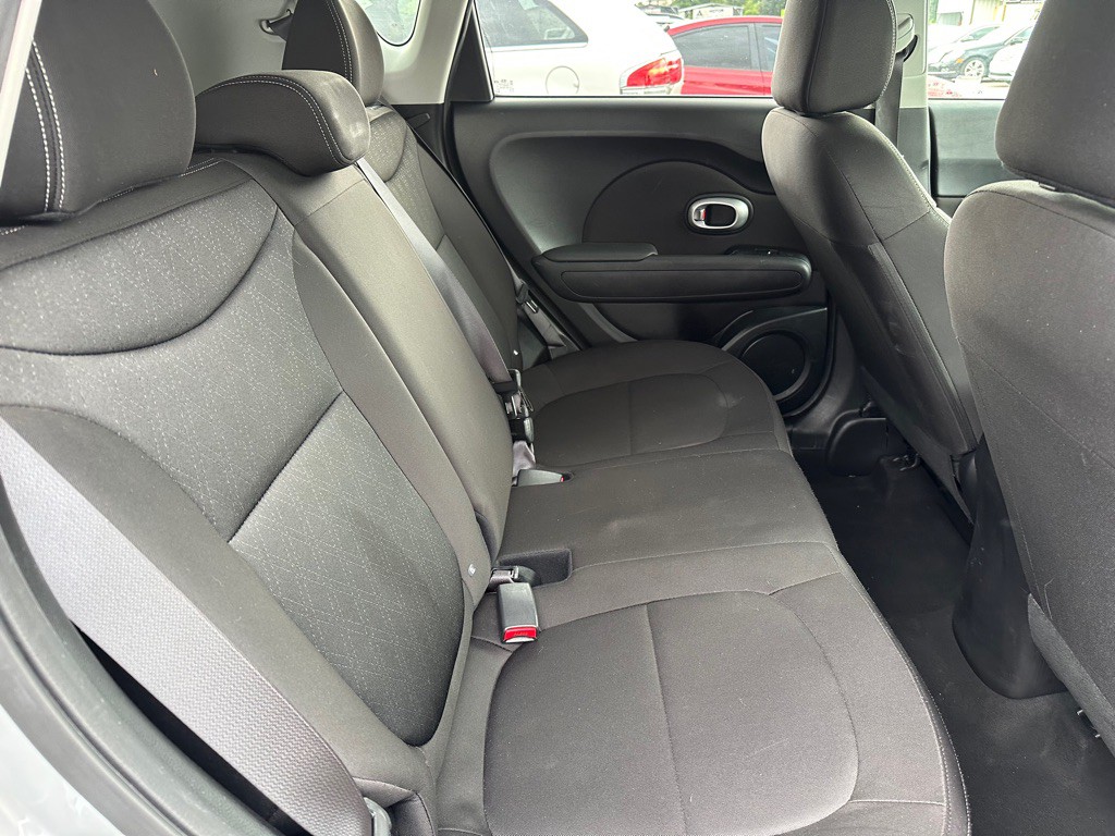 2016 Kia Soul Image 14