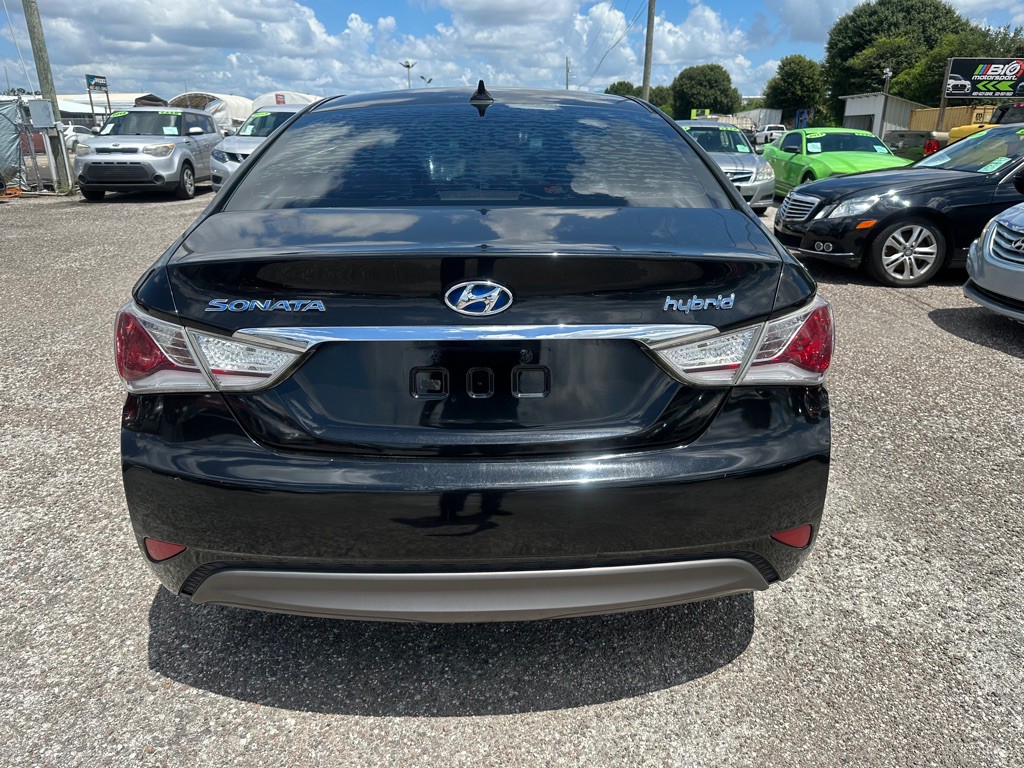 2013 Hyundai Sonata Image 5