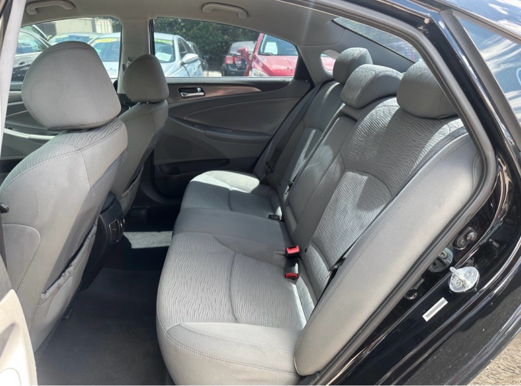 2013 Hyundai Sonata Image 32