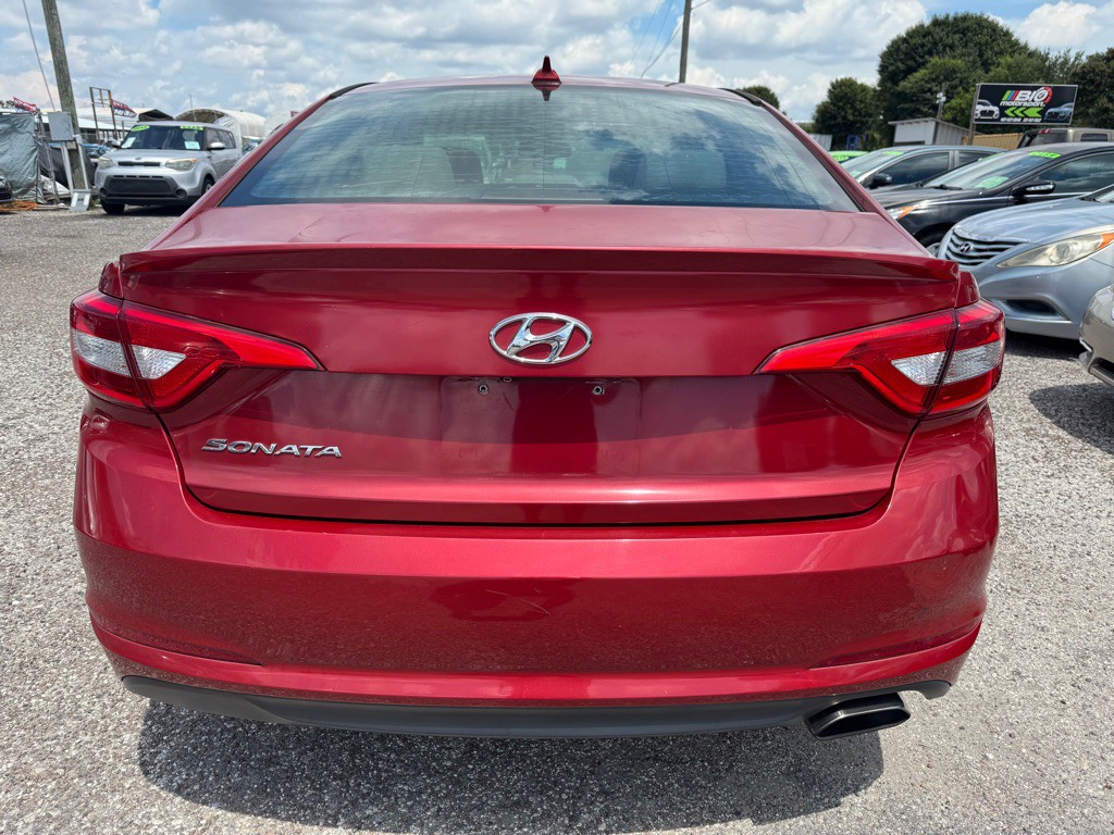 2017 Hyundai Sonata Image 4