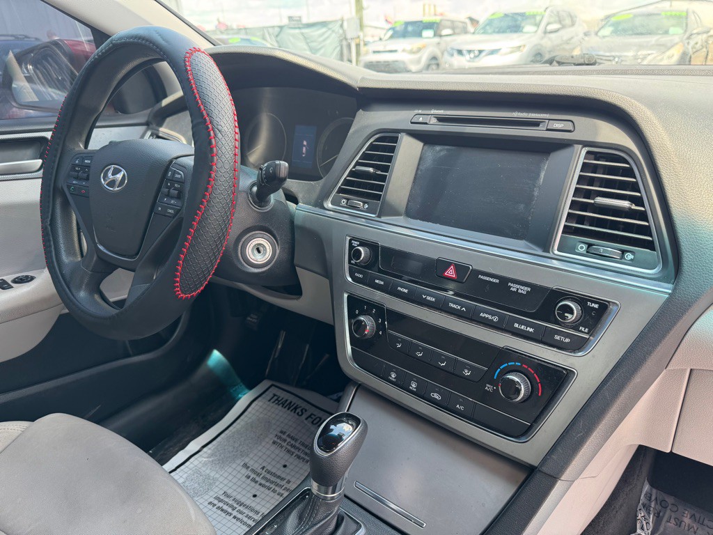 2017 Hyundai Sonata Image 13