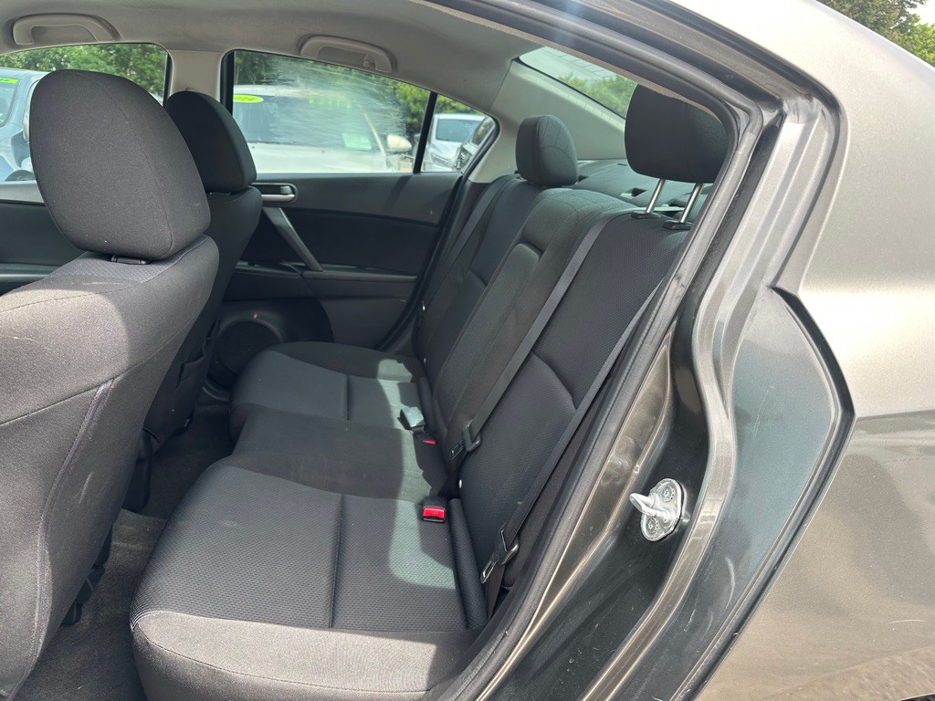 2011 Mazda Mazda3 Image 15