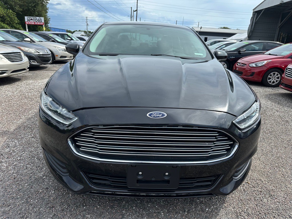 2014 Ford Fusion Image 2