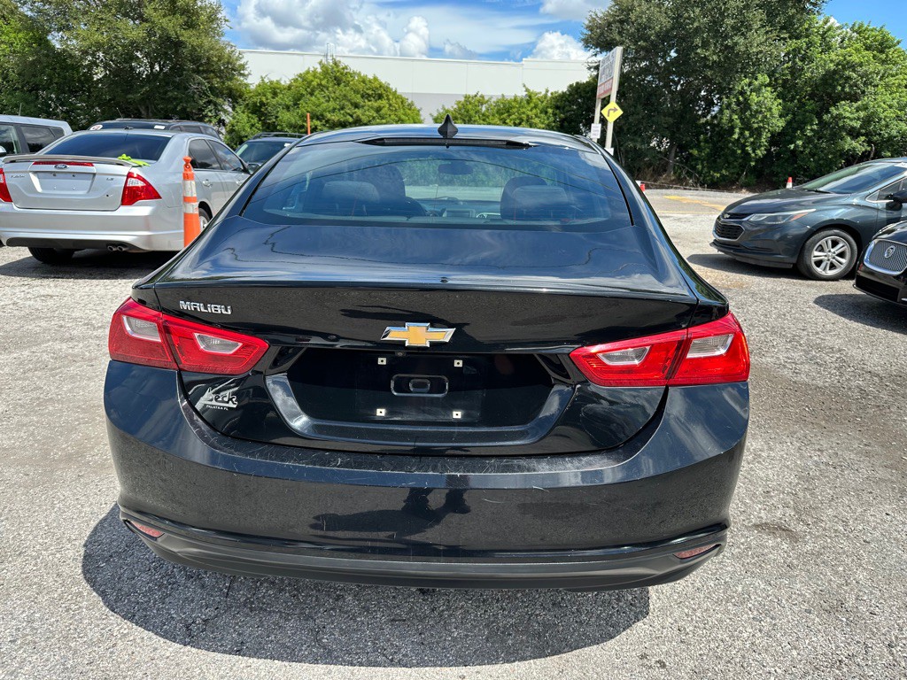 2018 Chevrolet Malibu Image 5