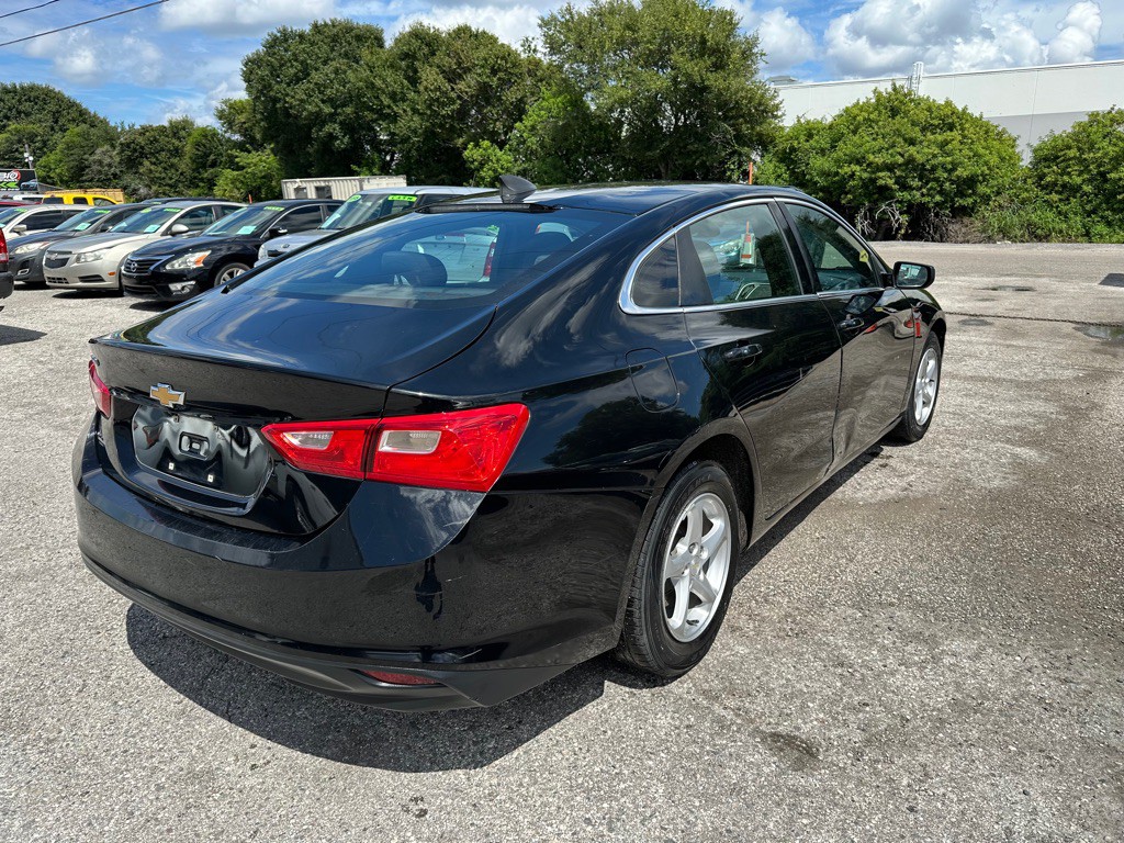 2018 Chevrolet Malibu Image 6