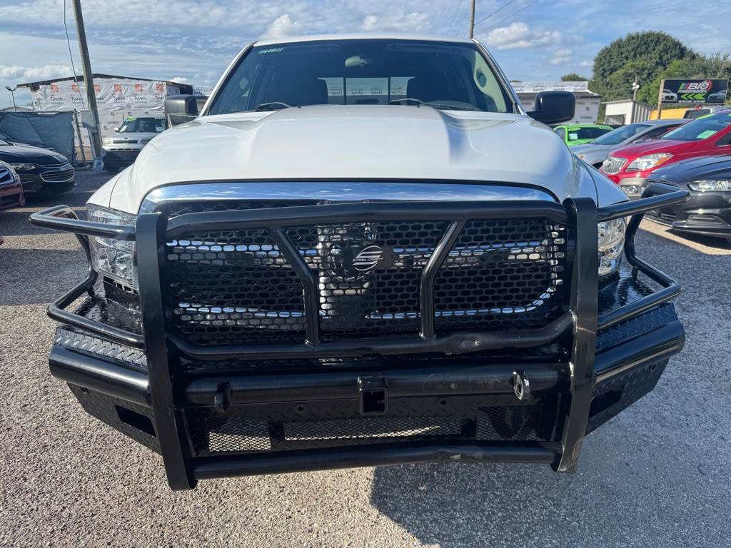 2013 RAM 1500 Image 3
