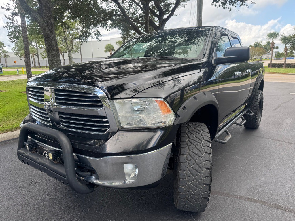 2013 RAM 1500 Image 2