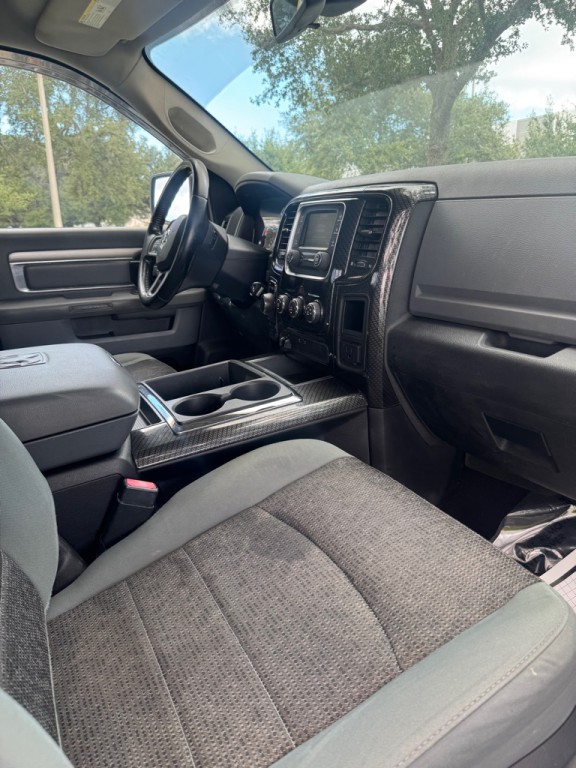 2013 RAM 1500 Image 10