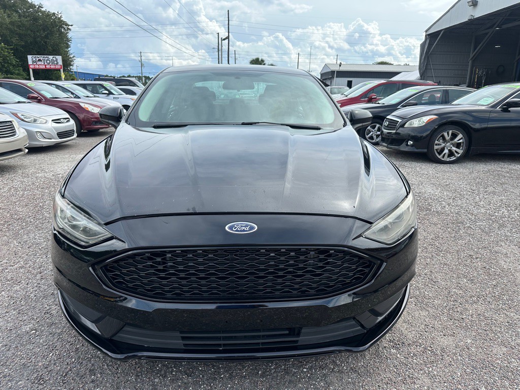 2018 Ford Fusion Image 2