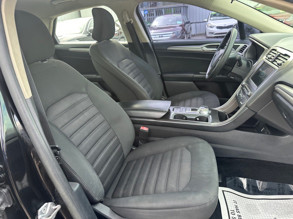 2018 Ford Fusion Image 13