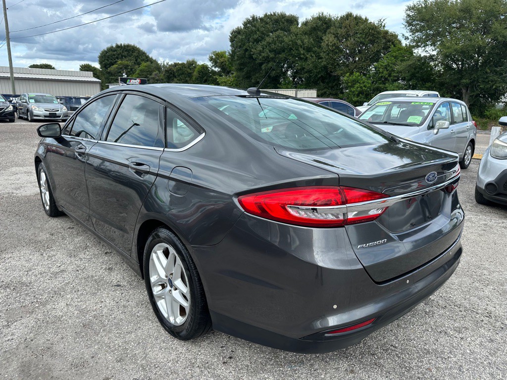 2017 Ford Fusion Image 4