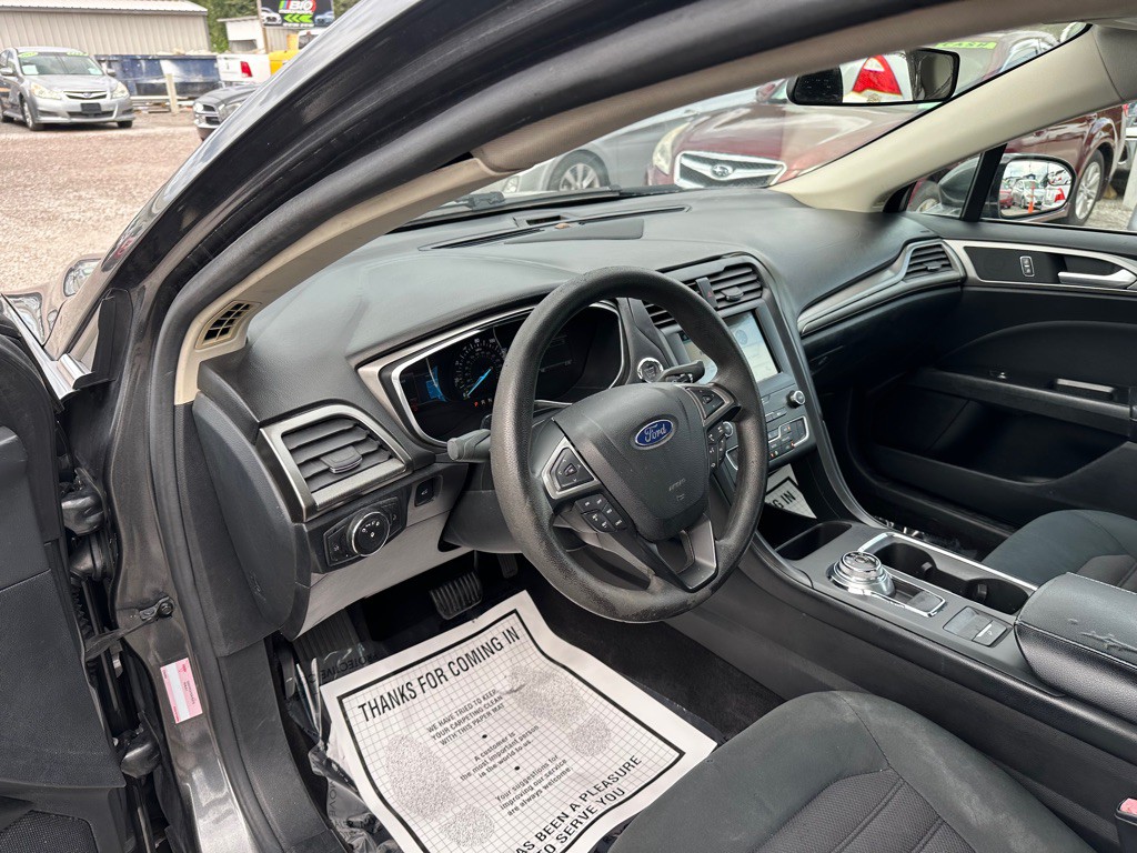 2017 Ford Fusion Image 7