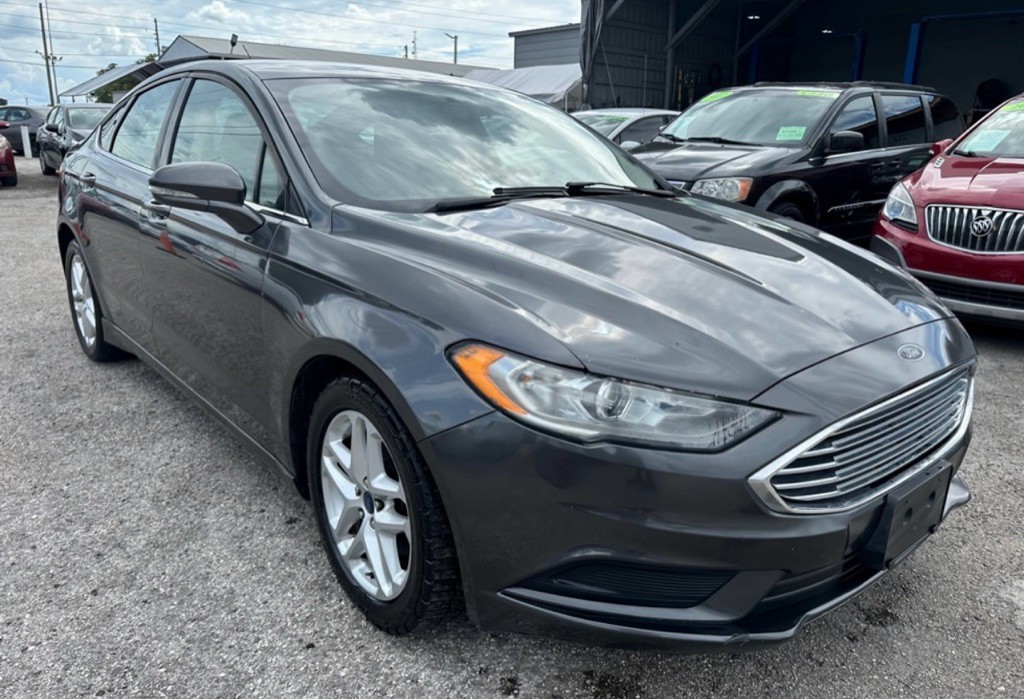 2017 Ford Fusion Image 18