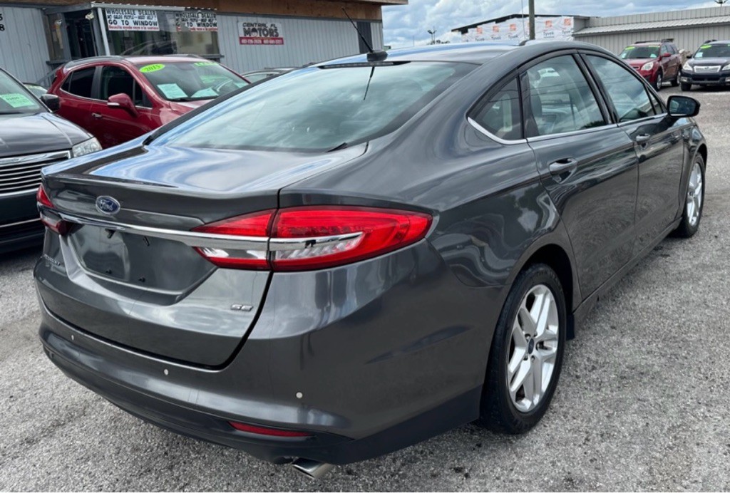 2017 Ford Fusion Image 23