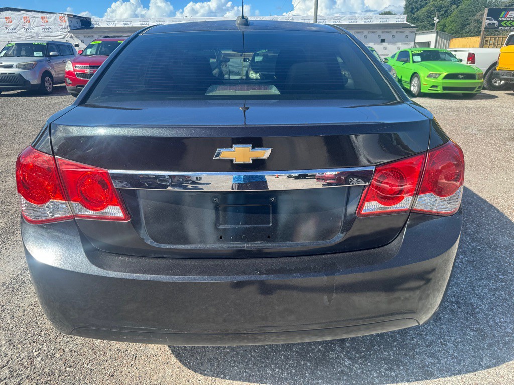 2016 Chevrolet Cruze Image 4