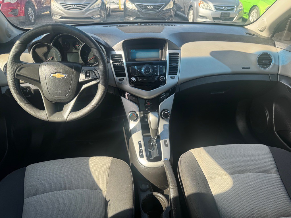 2016 Chevrolet Cruze Image 10